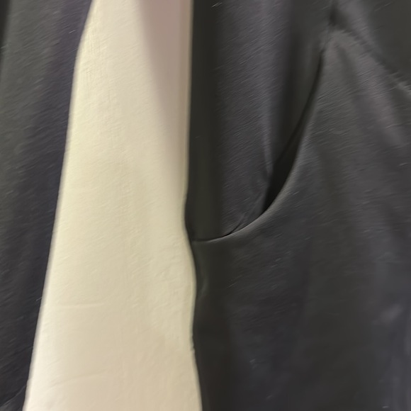 Yogalicious Athletics jacket. Wrap Neck Closure. Size small. Black. - Picture 4 of 6